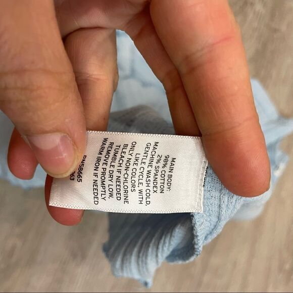 bp Scoop Neck 3/4 Button Hem Long Sleeve Cropped Tee Cream - Picture 5 of 7